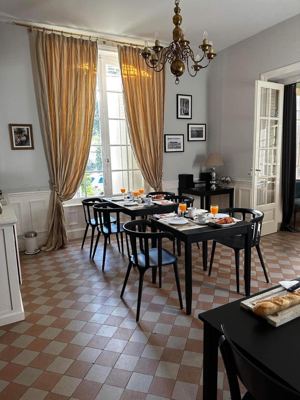 Maison De La Comtesse Cosne-d'Allier Экстерьер фото